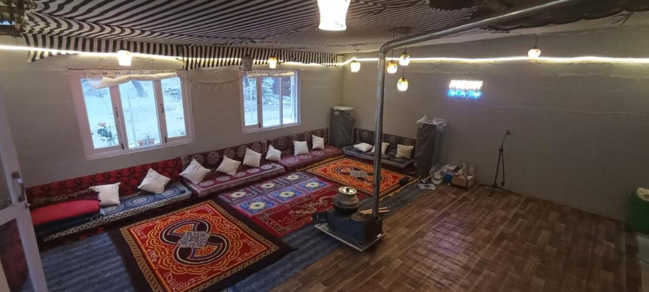 Pandora Riverside Cafe & Stay 카솔 외부 사진